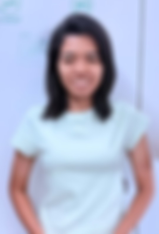 Ex-Singapore Indonesian helper biodata photo