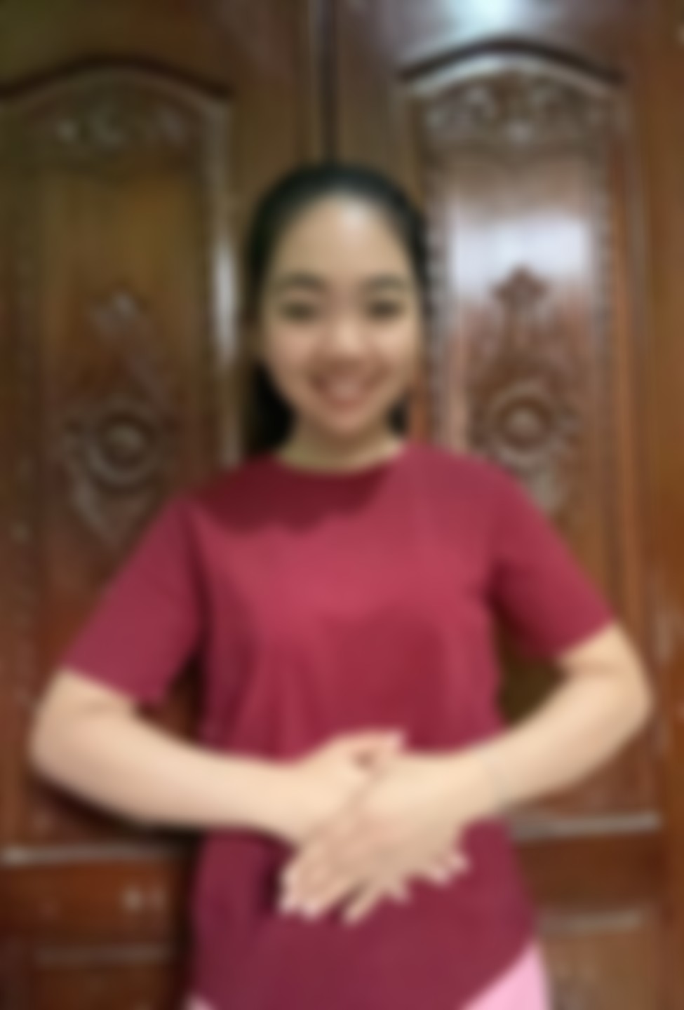 Ex-Singapore Indonesian helper biodata photo
