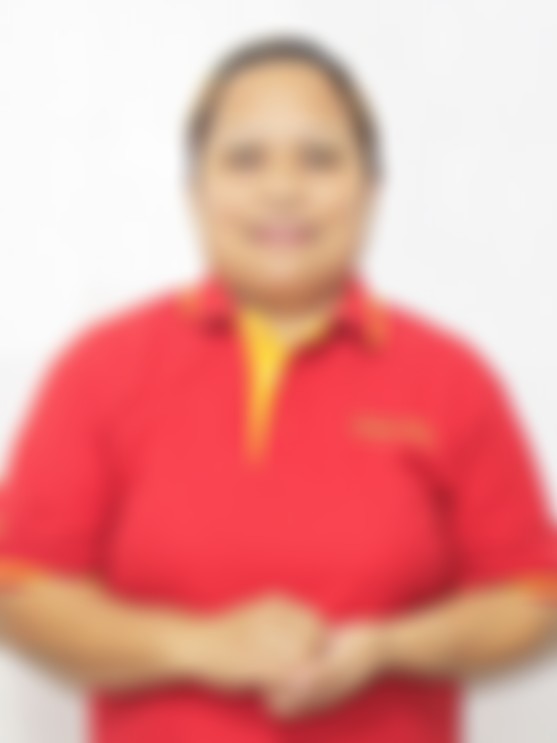 New Filipino helper biodata photo