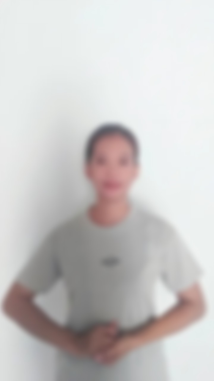 Ex-Singapore Indonesian helper biodata photo