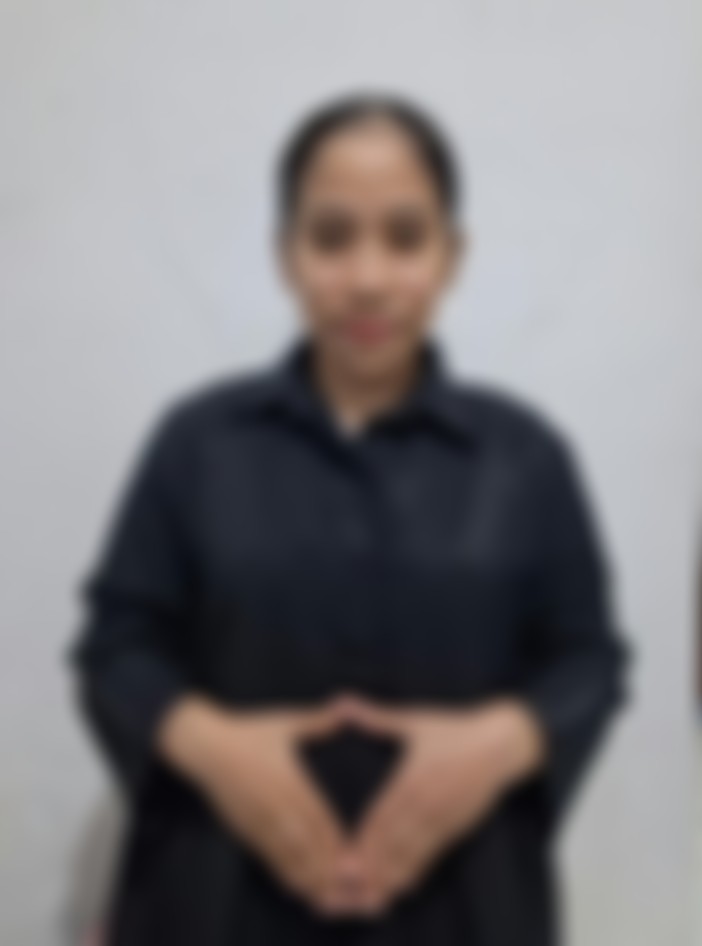 Experienced Indonesian helper biodata photo