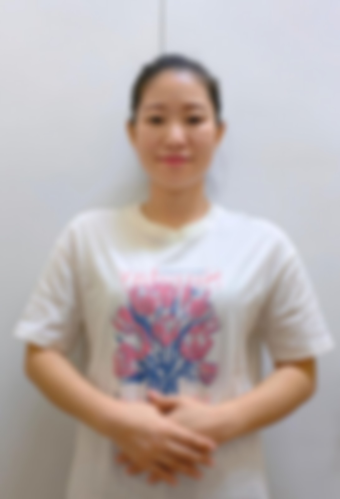 Ex-Singapore Myanmarese helper biodata photo